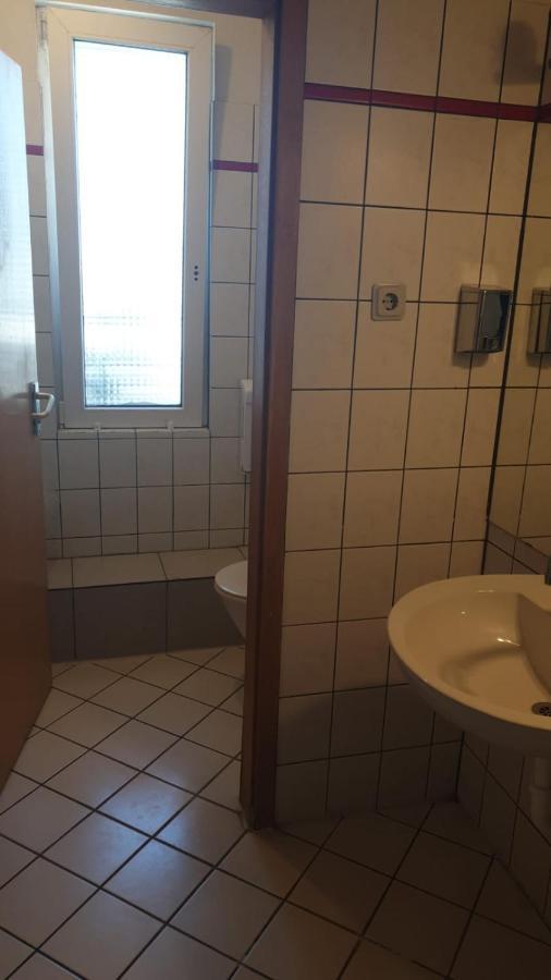 Isas * Berlin